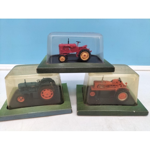 511 - Boxed Hachette Die-Cast Collectors Tractors (10).