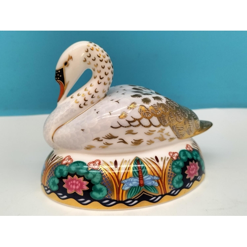 1 - Royal Crown Derby 'White Swan Nesting' Paperweight with Gold Stopper. Date Code for 1996 (LIX) and R... 