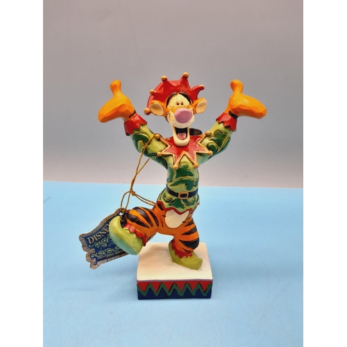 199 - New in Box Disney Traditions 12.5cm Figure of Tigger 'Extatic Elf'. 6008983