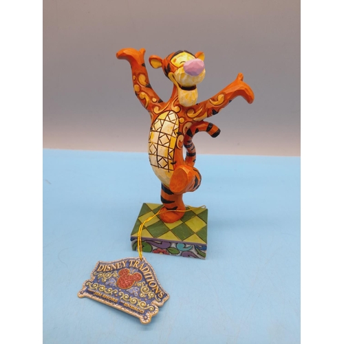 233 - New in Box Disney Traditions Showcase Collection 12cm Figure of Tigger 'Tiggerific'. 4016554