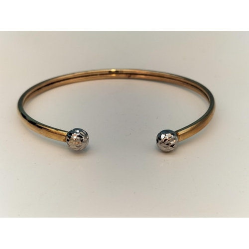 24 - 9ct Gold 375 Bangle. 2.7 Grams.