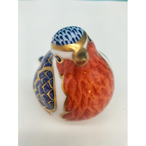 254 - Royal Crown Derby 'Robin' Paperweight with Gold Stopper. Date Code for 1990 (LIII). Red Royal Crown ... 