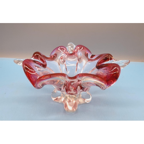 277 - Chalet (Canada) Glass Bowl. 10cm High, 18cm Diameter.