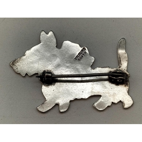 337 - Vintage Sterling Silver Scottie Dog Brooch.