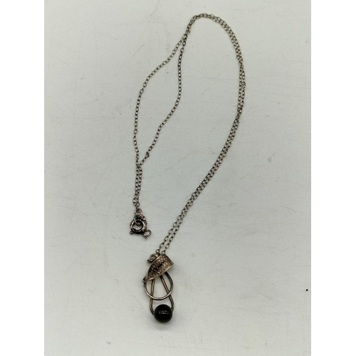 414 - 925 Silver Chain with Jade Ball Pendant.