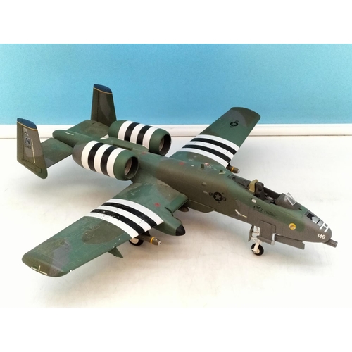 164 - Franklin Mint Armour Collection 1:48 Scale A-10 Warthog. 10cm High, 34cm x 36cm.