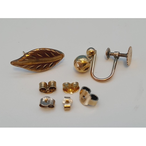 6 - 9ct Gold Scrap Items. 6.3 Grams.