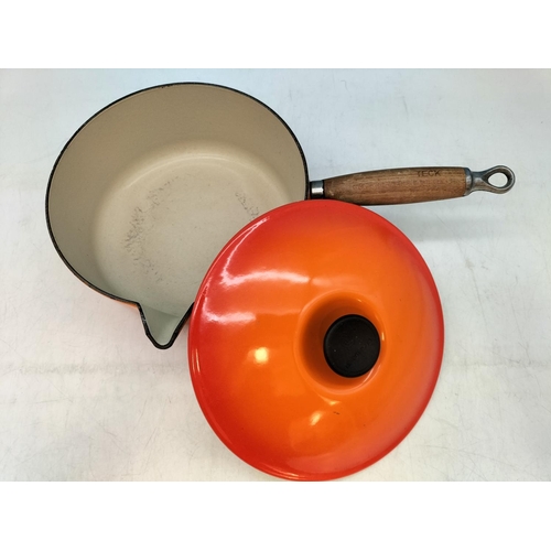 128 - Vintage Cast Iron 'Le Creuset' No 22 Large Pan with Lid and Teak Handle. 21cm Diameter, 9cm High.