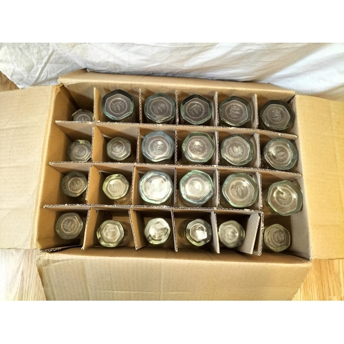 137 - Box of 'Peroni Signature' Mix of Pint (13) and Half Pint (11) Glasses. Collection Only.