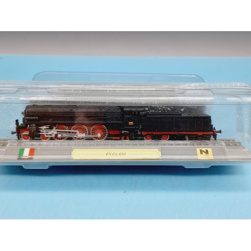 216 - Del Prado 'N' Gauge Model Trains 'Locomotives of the World' (10) to include E402B, NSWGR C38, Amtrak... 