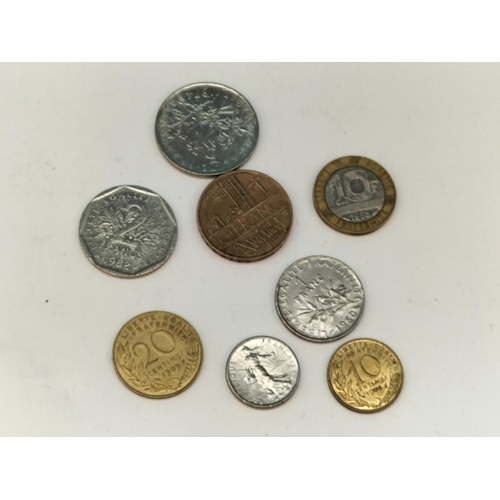 247 - Collection of British and Foreign Coins and Tokens to include British Bank Note Coins, etc.