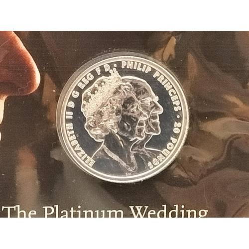 31 - Royal Mint Fine Silver 999 'The Platinum Wedding Anniversary 2017' £20 Coin.