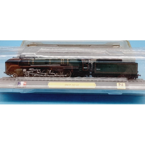 361 - Del Prado 'N' Gauge Model Trains 'Locomotives of the World' (10) to include VIA Rail LRC, SNCF BB 22... 