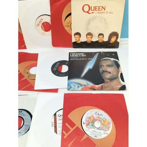 392 - Collection of Queen related 7