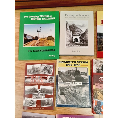 394 - Collection of Railway Related Reference Books to include Paul Atterbury's Railway Collection, Railwa... 