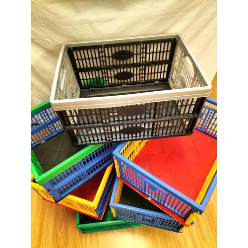 417 - Plastic Bread Tray plus 5 x Folding Storage Trays.