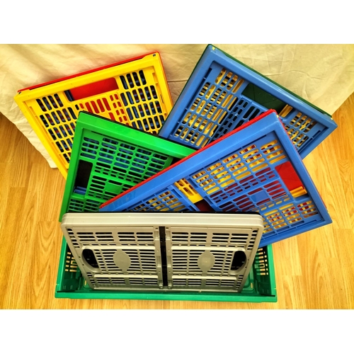 417 - Plastic Bread Tray plus 5 x Folding Storage Trays.