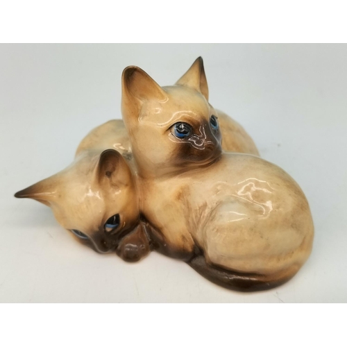 587 - Beswick Figure of Siamese Kittens 1296 plus Royal Doulton 'Home Again' HN 2167. 9cm x 9cm.