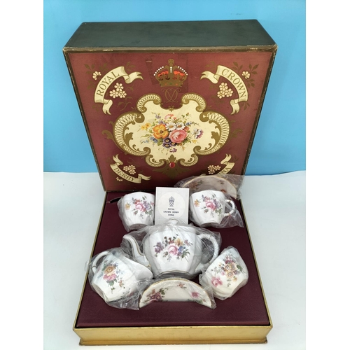 10 - Boxed Royal Crown Derby 'Derby Poises' Tea Set to include Teapot (Repair to Spout), Cups and Saucers... 