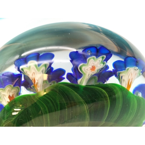 273 - Large 10cm Vintage Murano Glass Paperweight with Floral Bubble Flowers Designed by Ferro & Lazzarini... 