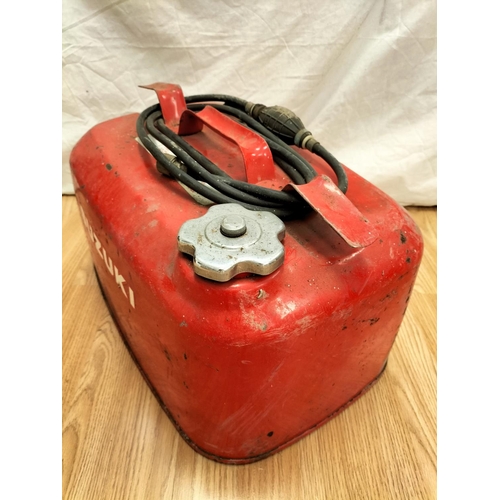 494 - Suzuki Fuel Can for Outboard Motors. 23 Litre Capacity.