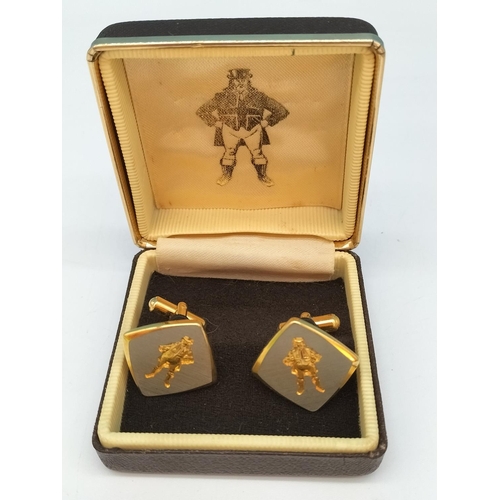 638 - Collection of Costume Jewellery and Cufflinks.