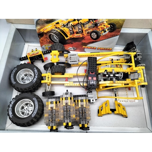 104 - 2000 LEGO Technic 'Power Puller' Set 8457. Unchecked.