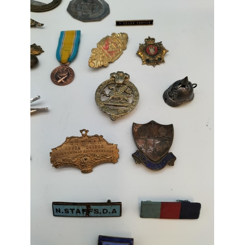 34 - Collection of Mixed Enamelled, Military Pins, Badges, etc.