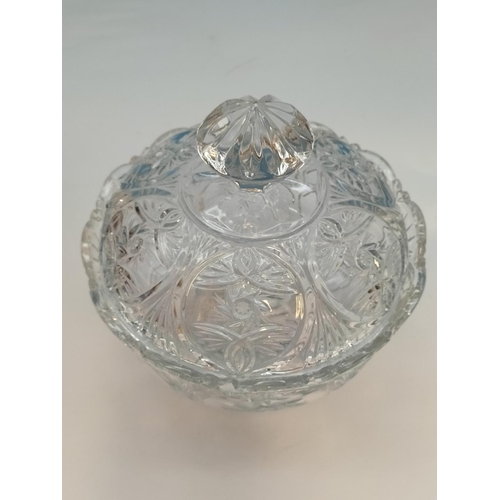 410 - Boxed Sudety (Polish) Lead Crystal Lidded Candy/Bon Bon Dish in the Edenburgh Pattern.20cm High, 18c... 