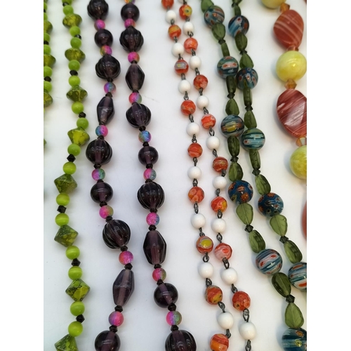 572 - Collection of Mixed Bead Necklaces to include Lampwork Beads, Murano Glass Beads, etc.