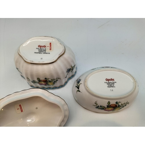 88 - Spode China 'Trapnell' and 'Trapnell Sprays' Items (7) to include Lidded Trinket Boxes (4), Pin Dish... 