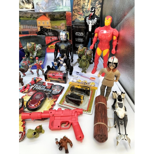 534 - Collection of Sci-Fi Related Items and Action Figures to include Marvel/DC Figures.