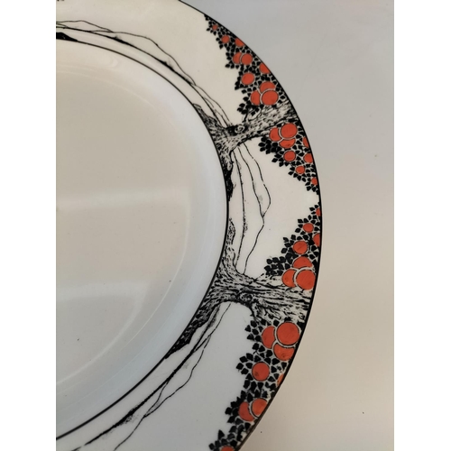 175 - Crown Ducal 'Orange Tree' 25cm Dinner Plates (5). Rd No 7112701.