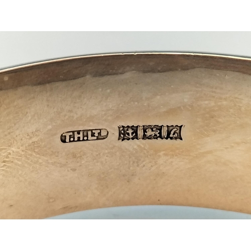 191 - Silver Hallmarked (1960) Bangle. 28 Grams.