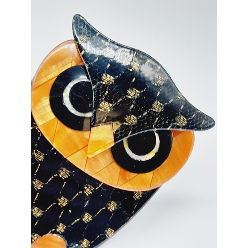 222 - Lea Stein (Paris) 'Buba the Owl' Brooch. 6.5cm x 5cm.