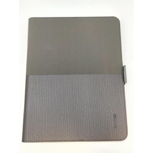 258 - Boxed New and Unused Wacom Bamboo Spark Smart Folio with Gadget Pocket and Pen.