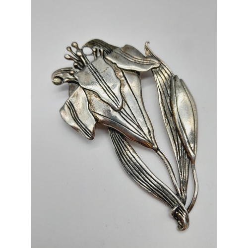 350 - MASJ Pewter Flower Brooches (5). Largest 8cm x 5cm.