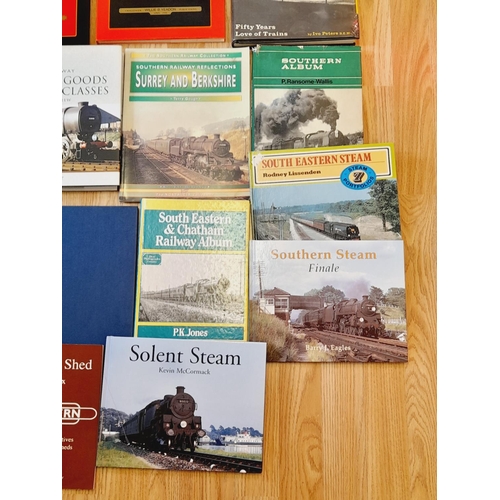 389 - Collection of Railway Related Reference Books to include A Compendium of LNWR Vol 1 & 2, Southern St... 