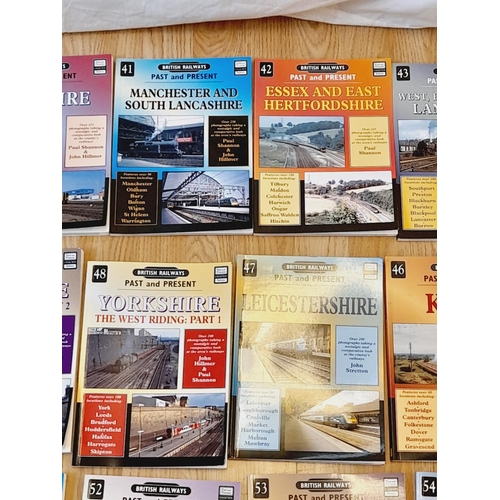 450 - Collection of Railway Related Reference Books (20) to include Volumes of British Railways Past and P... 