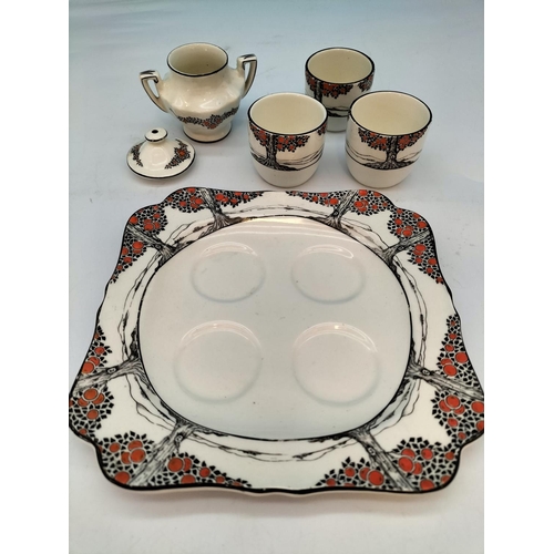 81 - Crown Ducal 'Orange Tree' Cruet Set plus Egg Cups (3) on Egg Plate and Lidded Salt Pot. Rd No 711270... 