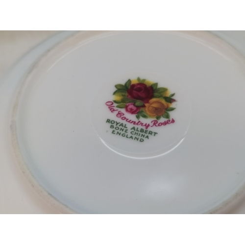 177 - Royal Albert 13cm Fruit Dishes and Oval Serving Tray in the 'Old Country Roses' Pattern. First Quali... 