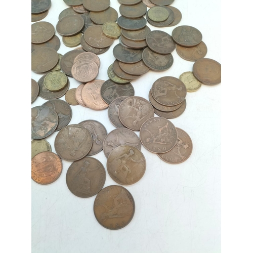 428 - Quantity of Mixed Coins, Mostly Old Pennies.