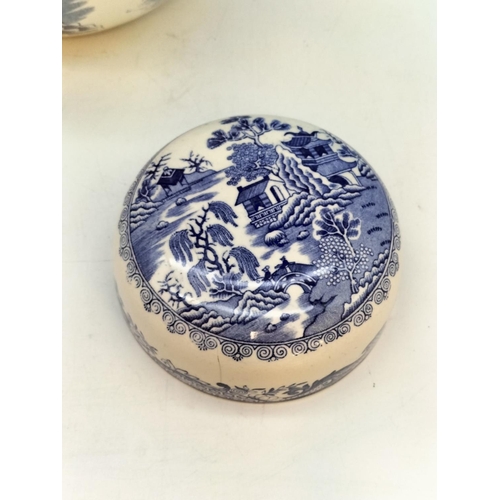 107 - Late 19th/Early 20th Century Mason's Blue and White 'Willow' Pattern 24cm Ginger /Spice Jar. A/F Rep... 