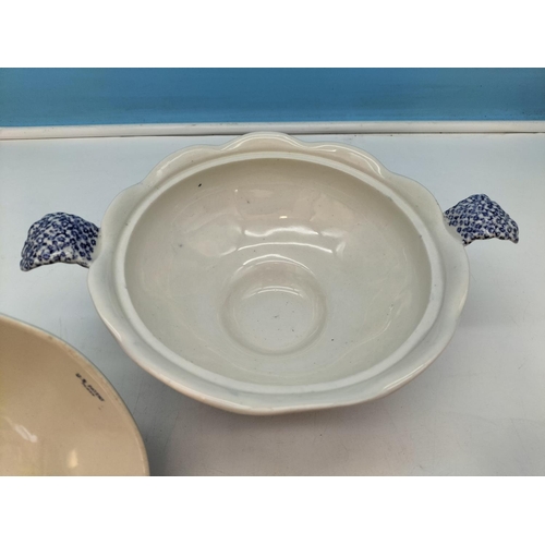 291 - c 1900 Mason's Ironstone Blue and White 'Willow' Pattern Footed Serving Bowl. 18cm High, 28cm Handle... 