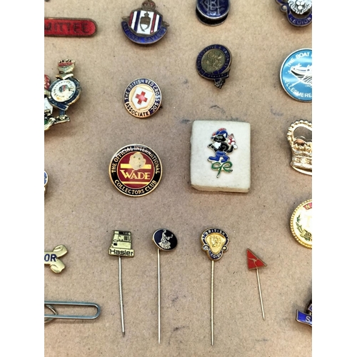 363 - Large Collection of Pin Badges to include Vintage Enamelled Examples, etc.