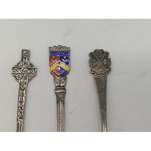 83 - 925 Silver Hallmarked / 900 Souvenir Spoons (5) 45 Grams.