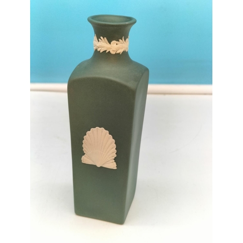 113 - Wedgwood Teal Jasper 13.5cm Bottle Vase and Egg plus Minton 'Haddon Hall' Planter (Firing Crack to B... 