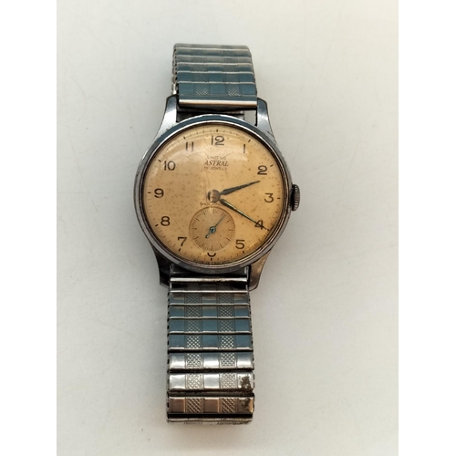 374 - Smiths Astral Mechanical Wind Up Wristwatch. W/O.