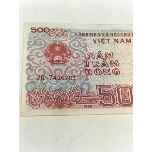 48 - 1988 500 Vietnamese Dong Notes. Run of Consecutive Numbered 100 Notes.