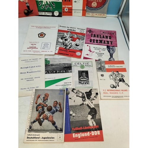 253 - Collection of Vintage Football Programmes, Photos, etc to include Manchester United, Stoke City, Wre... 